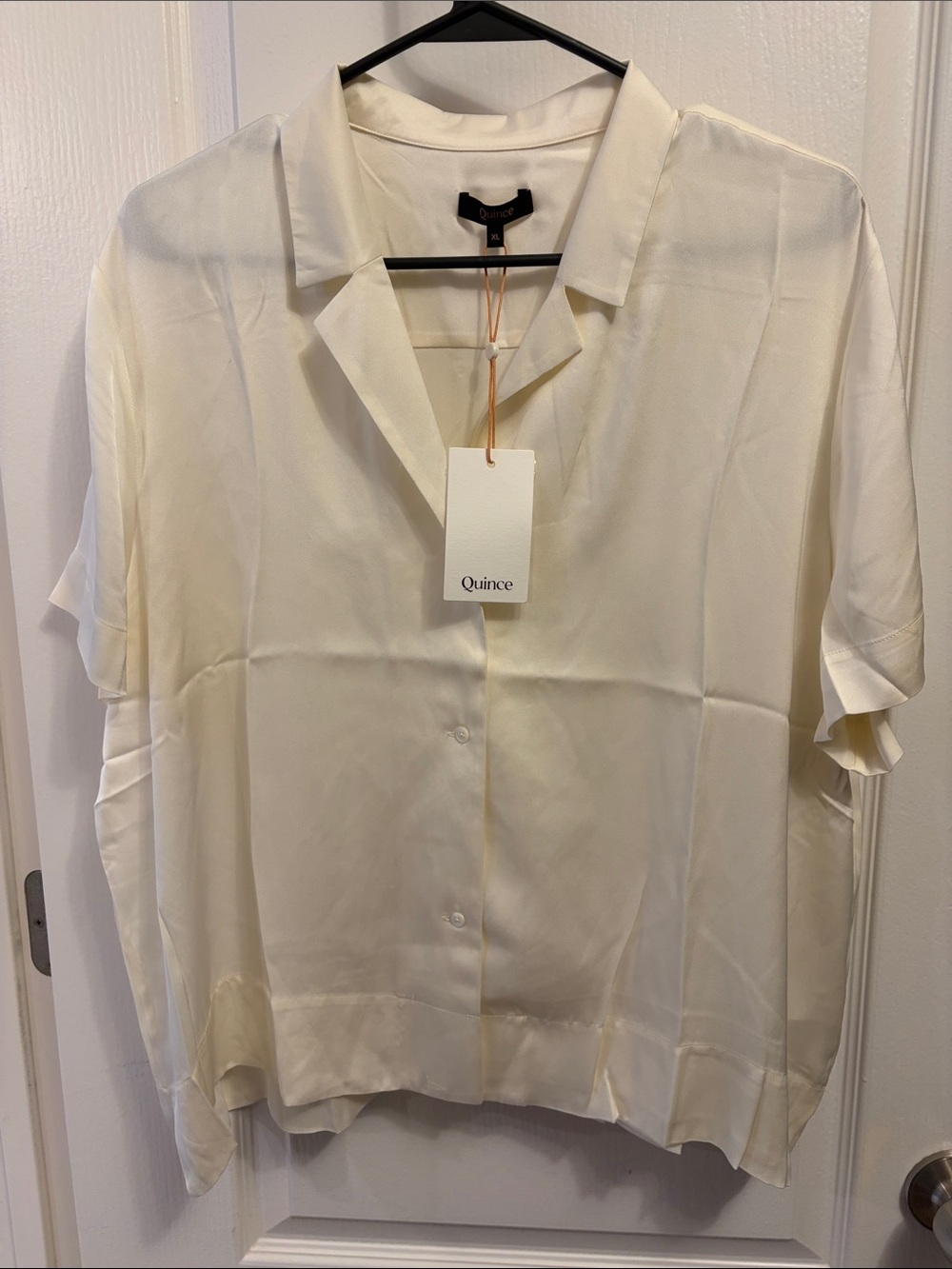 Quince Men’s Short-Sleeve Button-Down Shirt in Cream